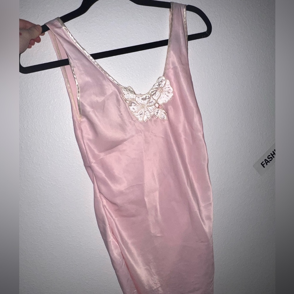 Vintage pink low back slip dress. Cream floral detailing.